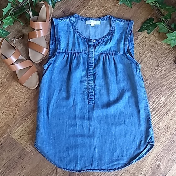 LOFT Tops - LOFT Chambray Sleeveless Button Up Top Shirt